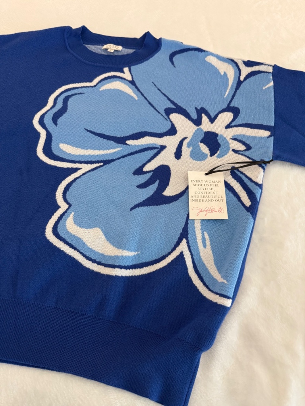 Jaclyn Smith Blue Floral Jacquard Knit Pullover Sweater Size XL NWT - Picture 13 of 16